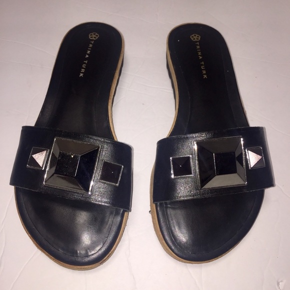 𝅺Trina Turk calabasas Black sandal slides size 7.5 - Picture 1 of 5